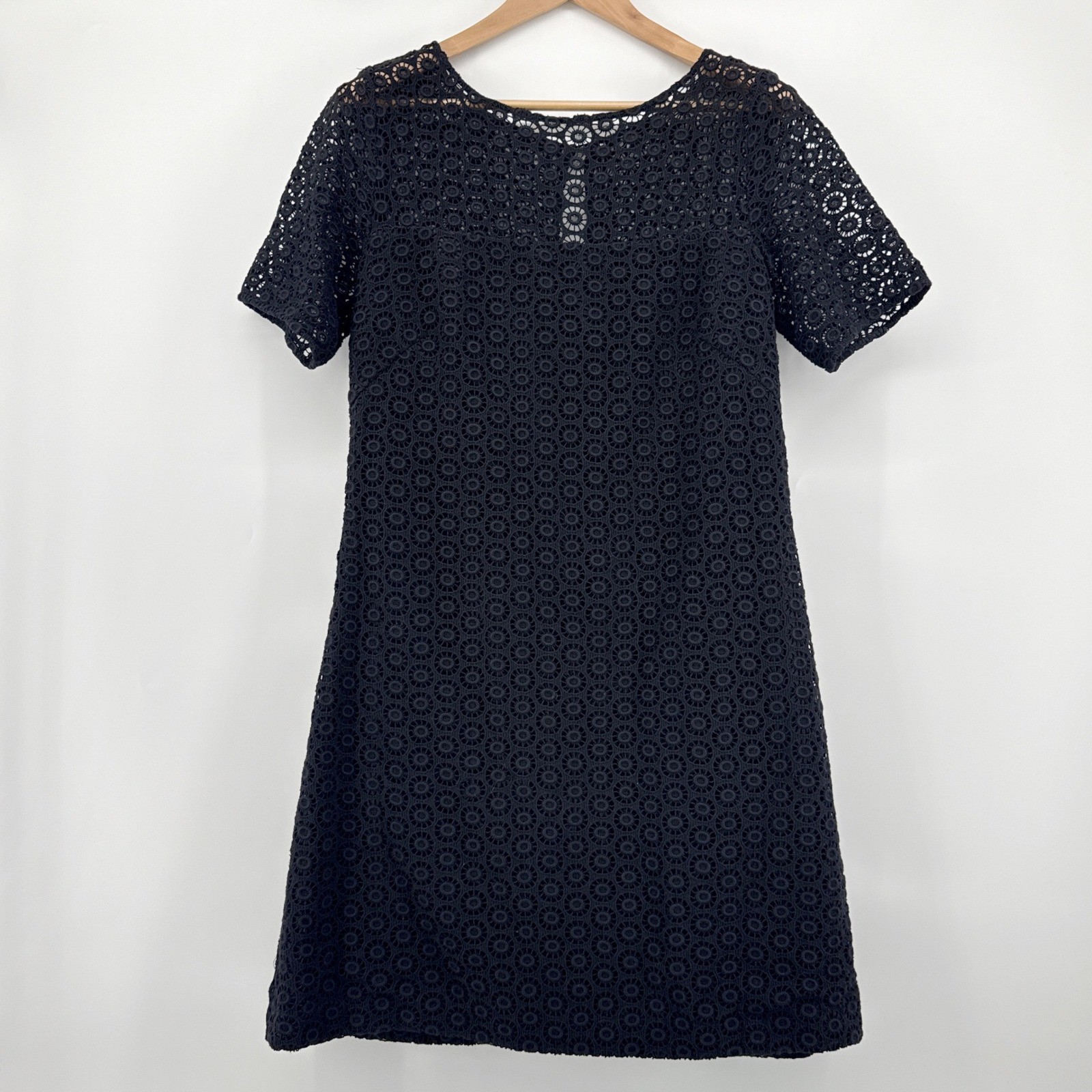 Lilly Pulitzer Black Lace Sheath Dress Short Sleeve Button Neck SZ 10 Silk Lined