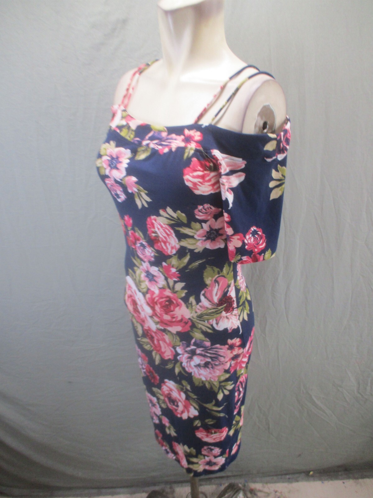 Haute Monte Size M Womens Floral Short Cold Shoulder Sleeve Bodycon Dress 071