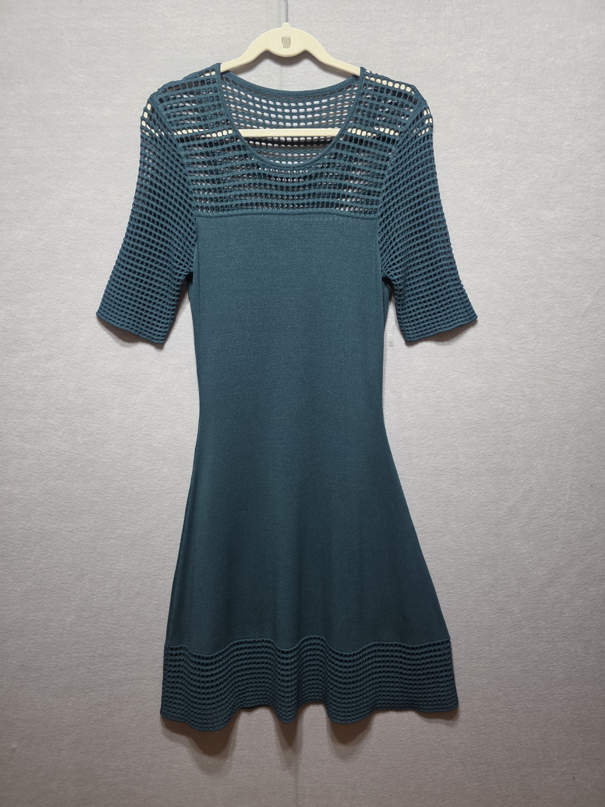 Db Established 1962 Green Short Sleeve Knit Fishnet Dress Sz M NWOT