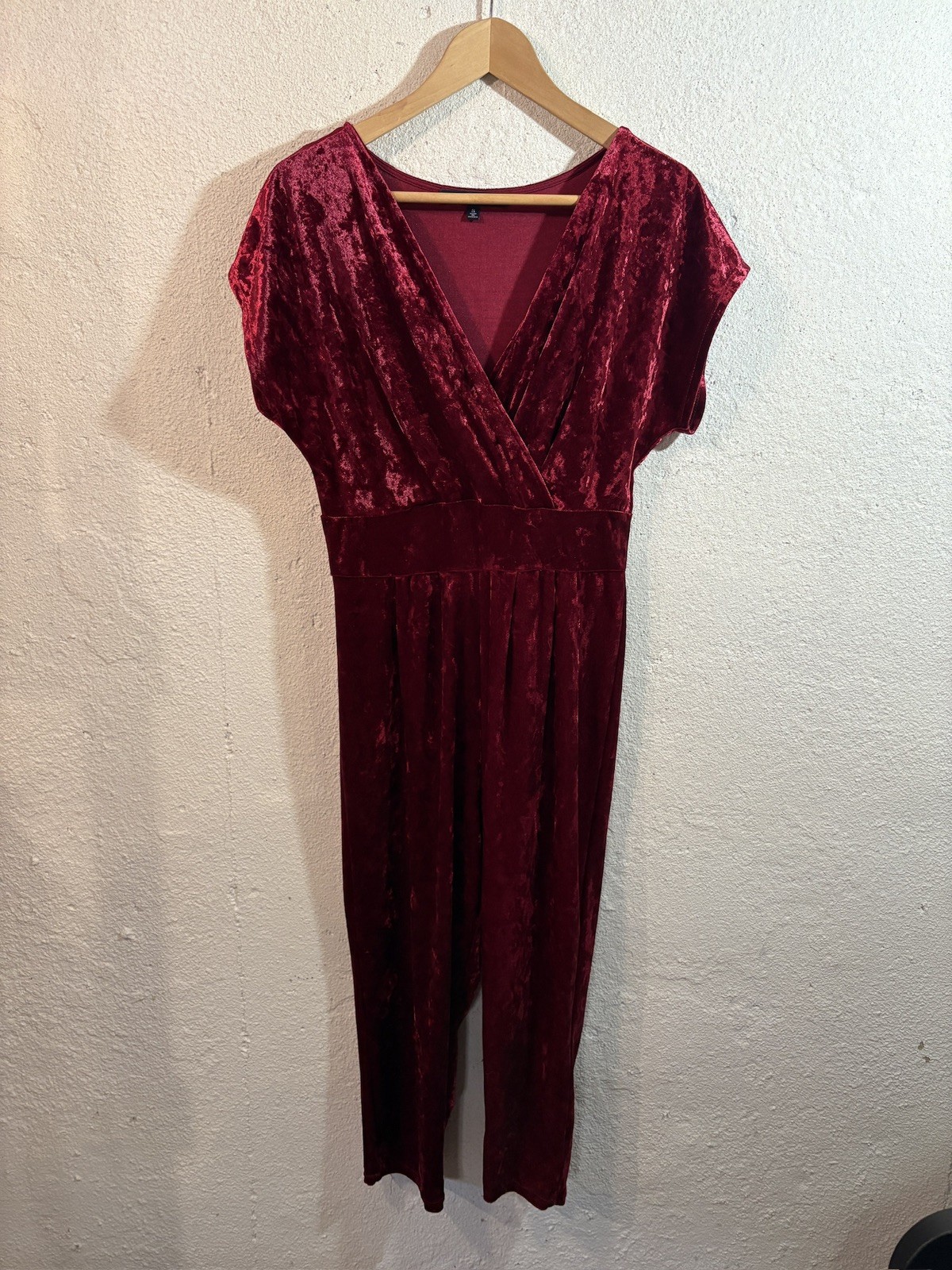 One Clothing Red Velvet Stretch Jumper Cap Sleeves Surplice Women S Whimsygoth