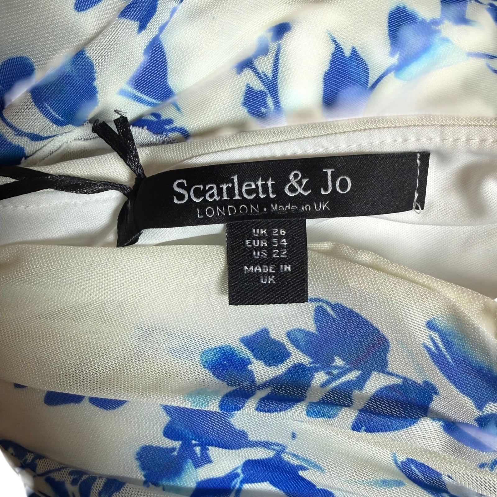 Scarlett & Jo Isabelle Maxi Dress US 22 Ivory Blue Floral Short Sleeve NWT Plus