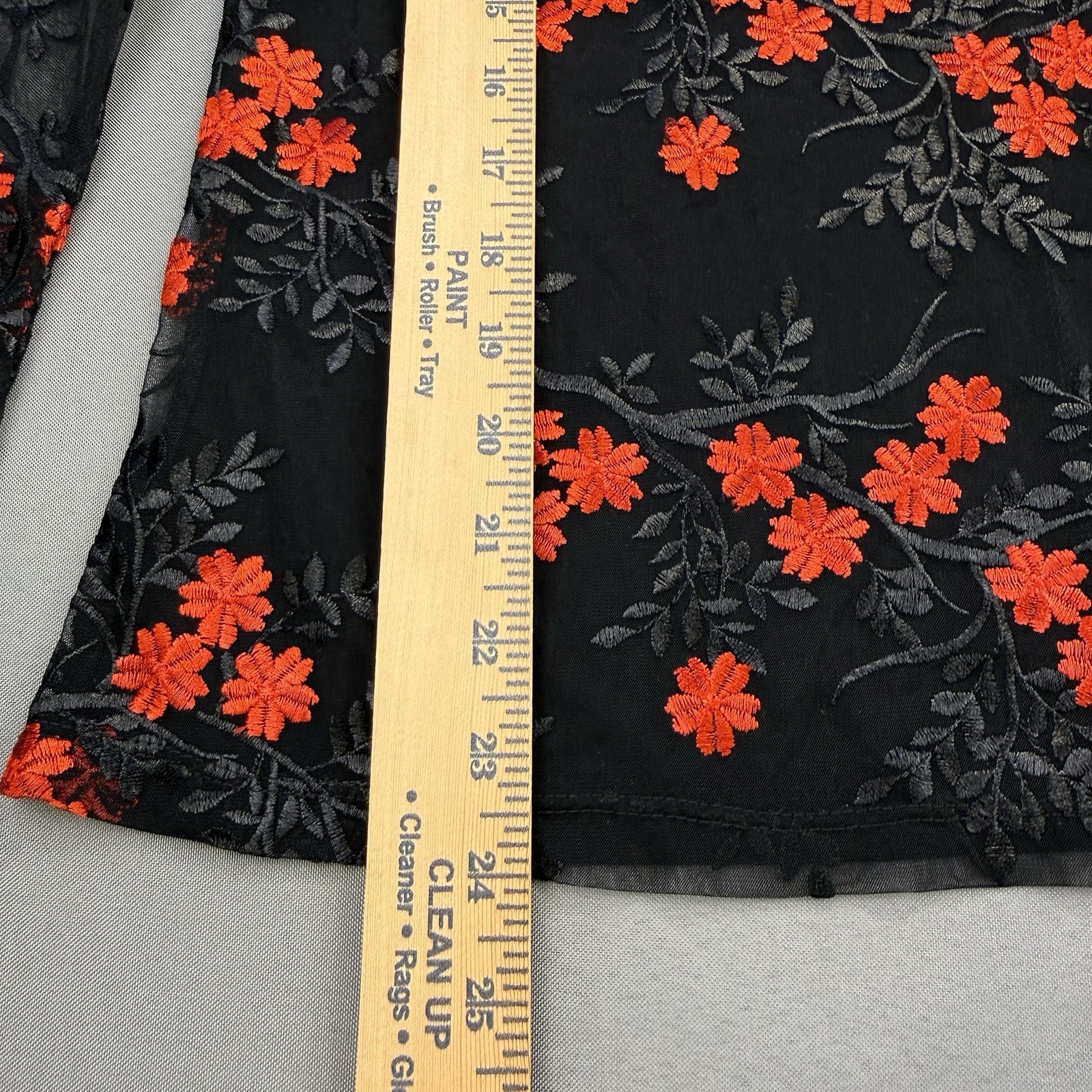 Lace Embroidered Black Red Floral Long Sleeve Sheer Top Blouse Size M Metrostyle