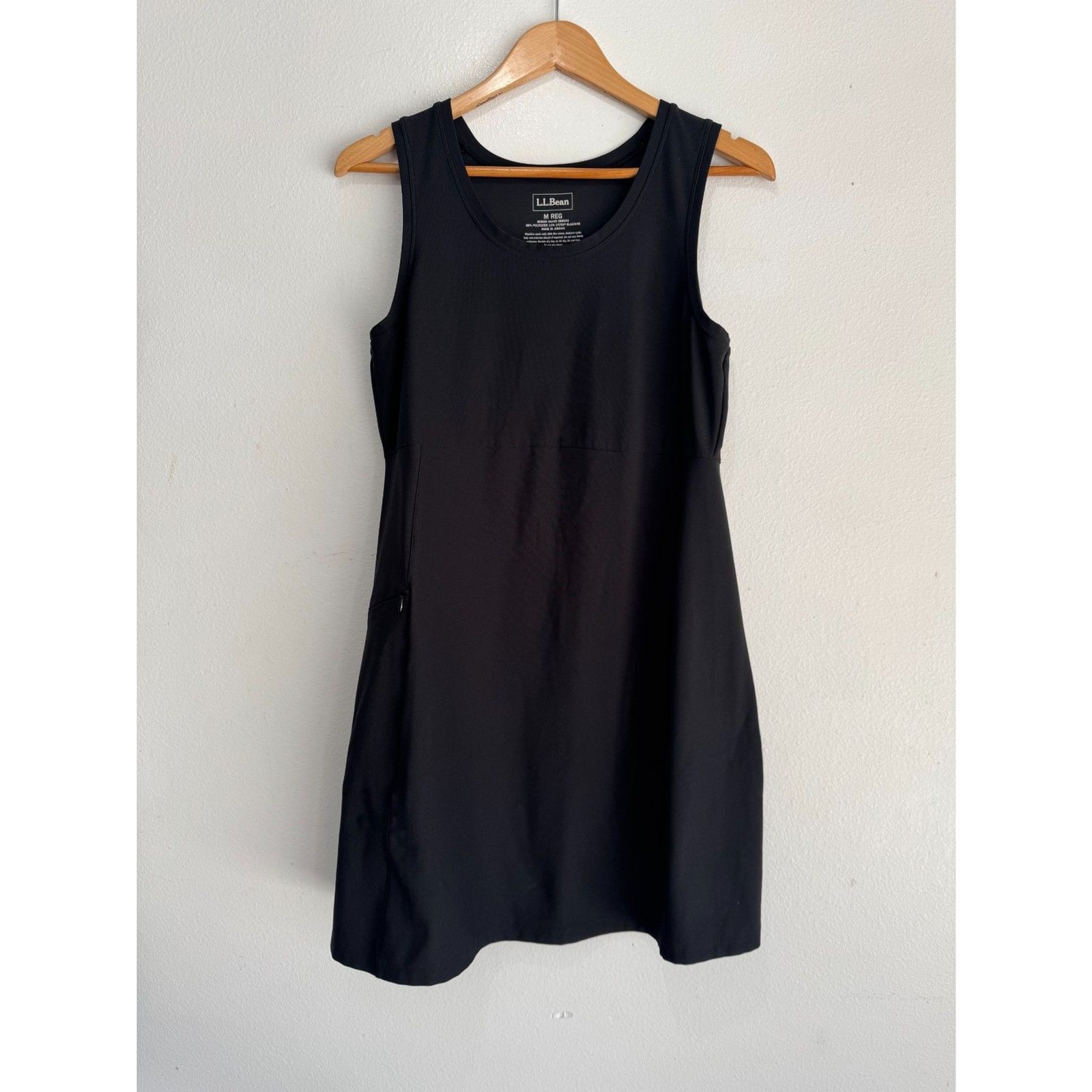 L.L. Bean performance dress summer outdoor sports walking hiking camping women M