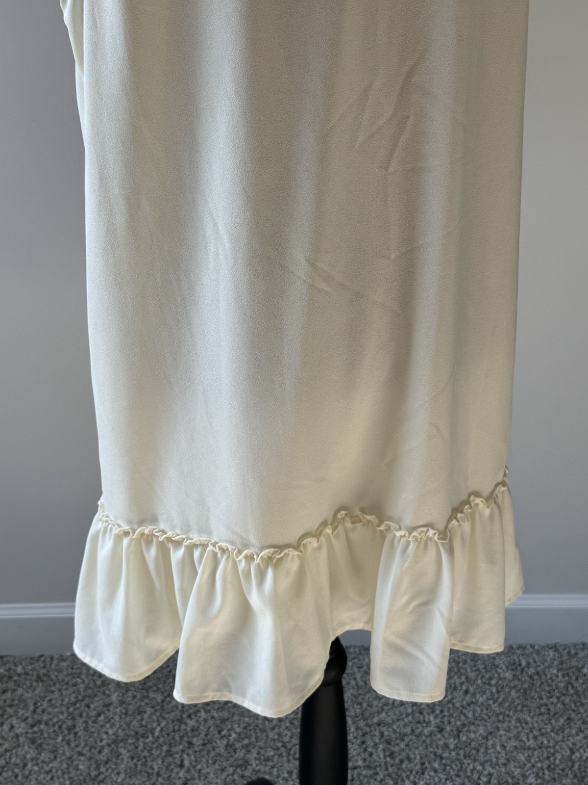 The Impeccable Pig Embroidered Shift Dress Pink Floral Ivory Ruffle Hem L