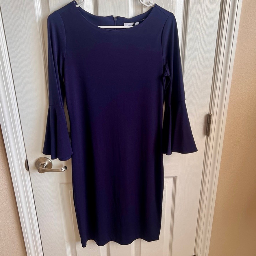 Calvin Klein Women’s Navy Blue Long Sleeve Bell Sleeve Sheath Dress Size 4