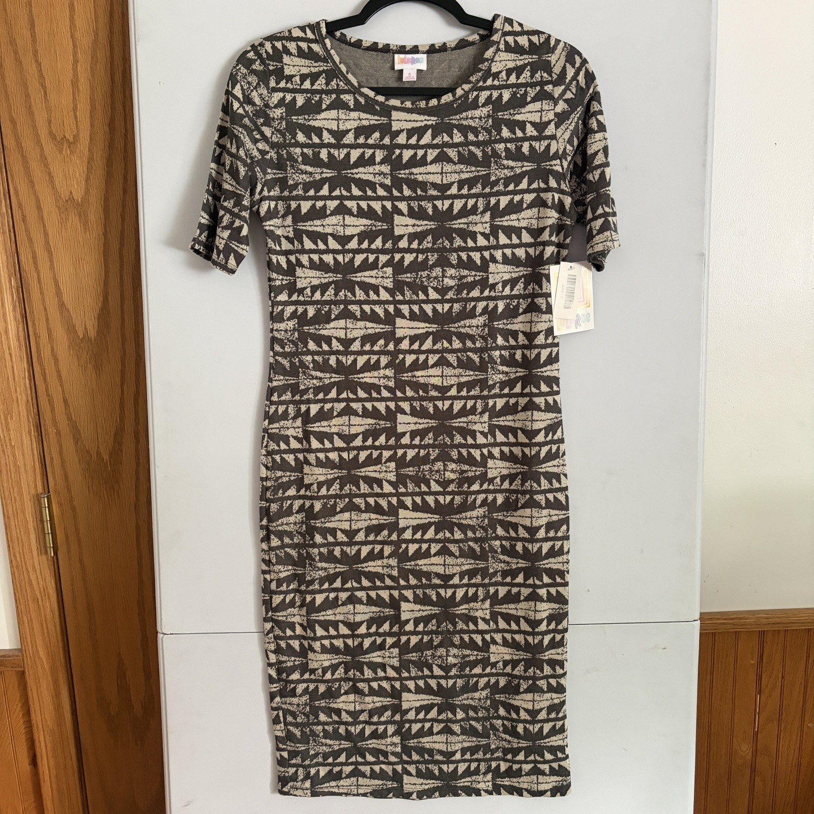 LuLaRoe Julia Brown and Beige Dress – Size Small – NWT