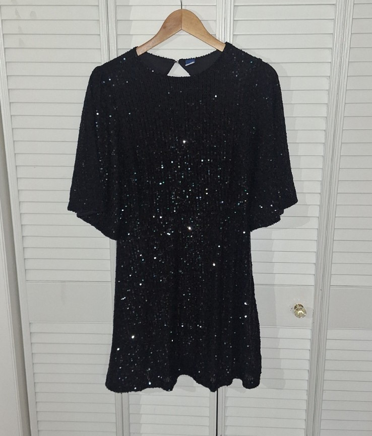 Old Navy Black Sequin Shift Short Dress, Round Neck Keyhole Back Half Sleeve, L