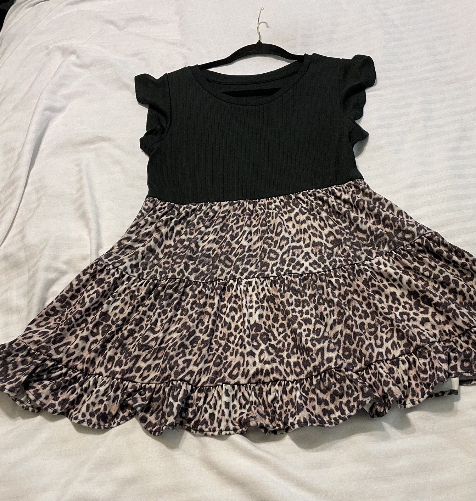 Unbranded Women’s Short Sleeve Round Neck Dress Size Medium