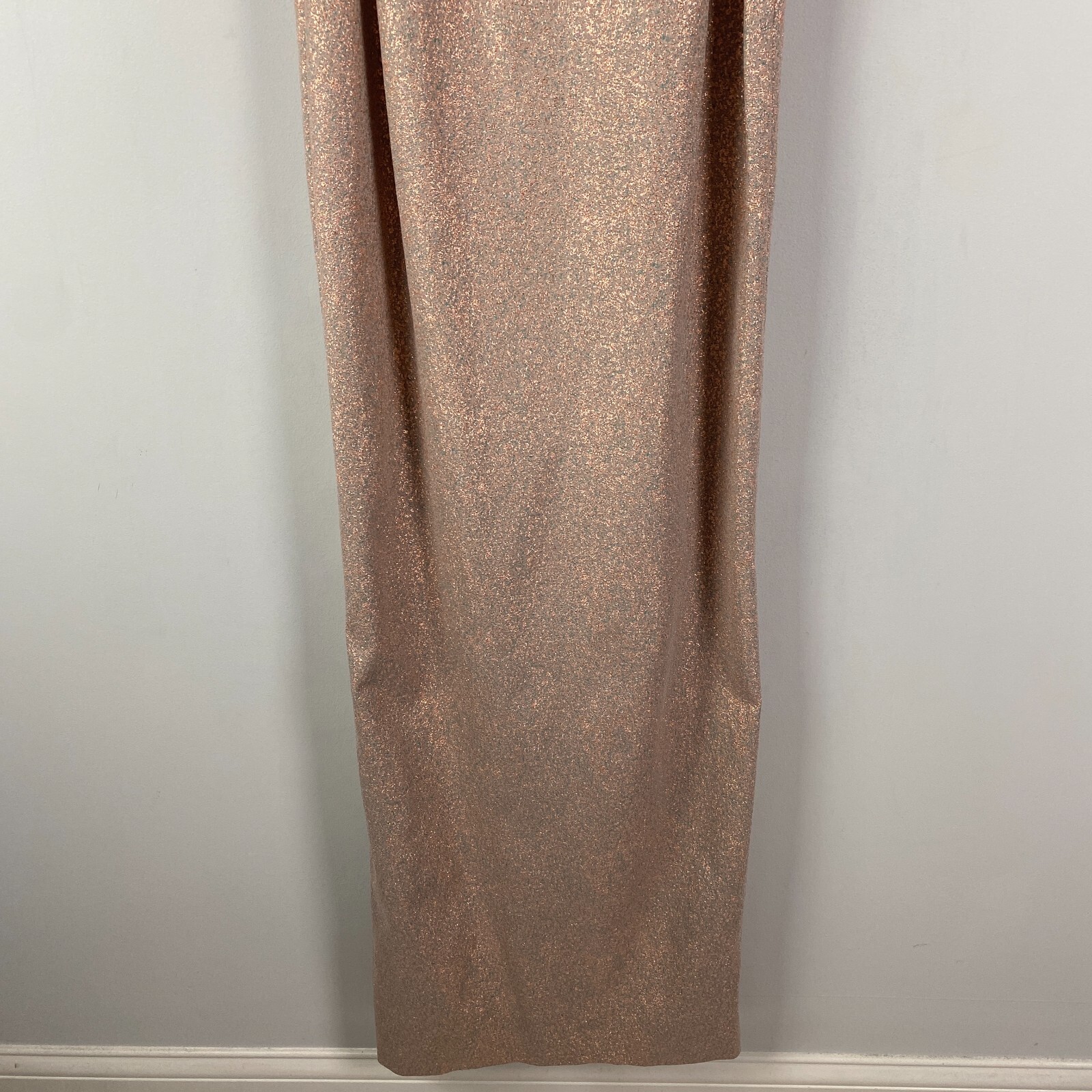 Teri Jon by Rickie Freeman Off Shoulder Gown Size 4 Rose Gold Metallic