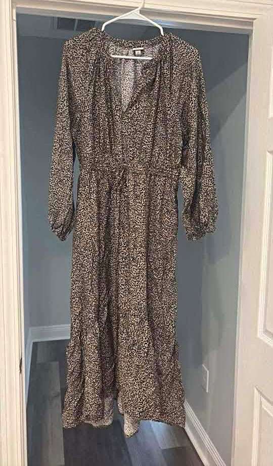 Women’s Brown/Black Leopard Animal Print V-Neck Ruffle Midi Dress Size M