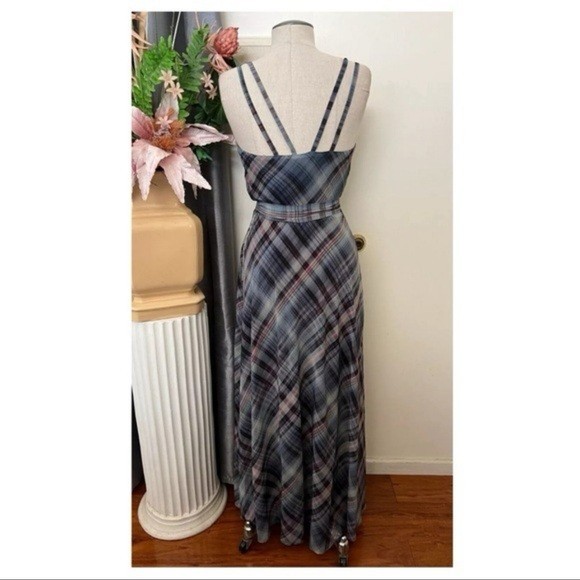 F1– NWT multicolor PRESLEY SKYE spag strap plaid long maxi dress XS $149