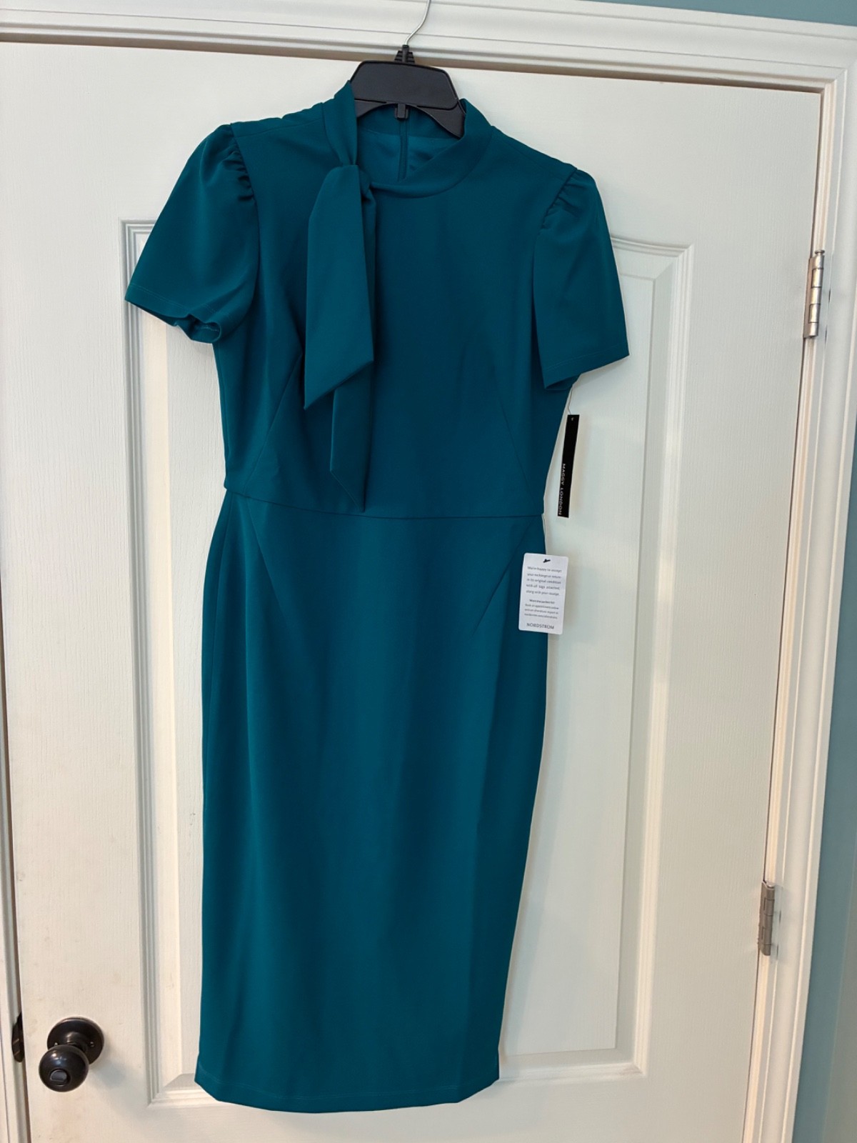 NWT Maggy London Dress Women’s 6 Deep Lagoon Tie Neck MIDI Career Office