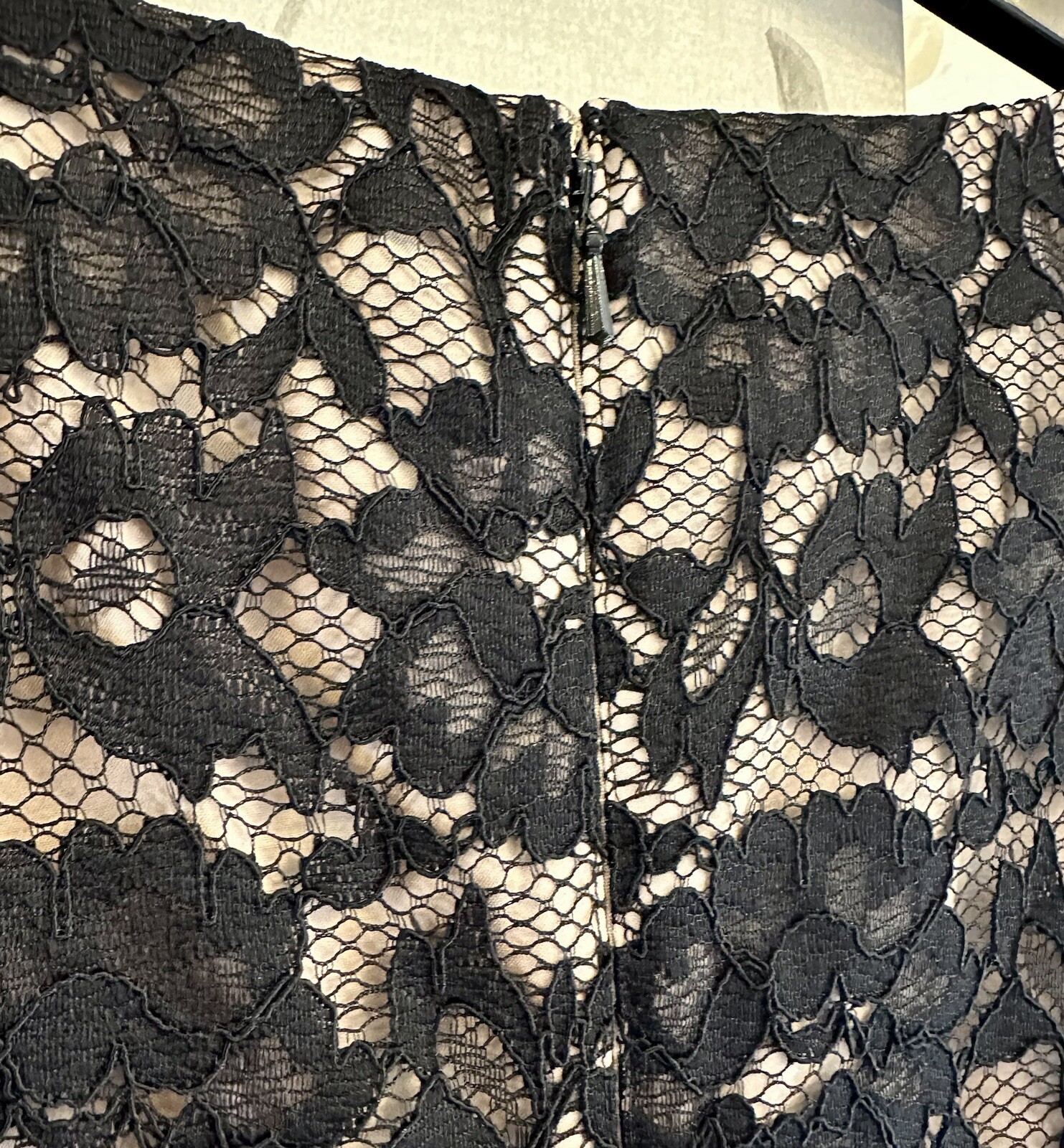 Precis Petite Shift Dress Black & Cream Floral Lace Overlay Size 8 3/4 Sleeve