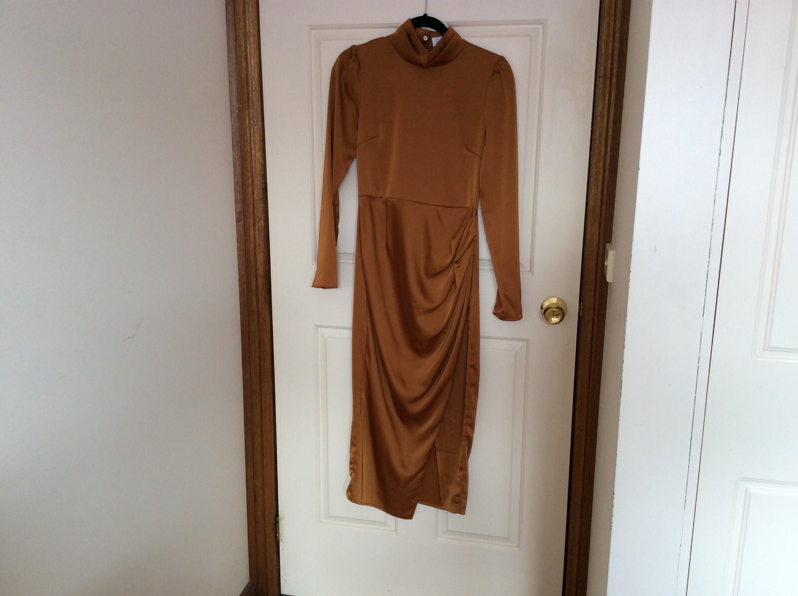 WHYTE VALENTYNE SATIN FITTED TURTLE NECK DRESS SIZES 6 8 10 12 AND 14