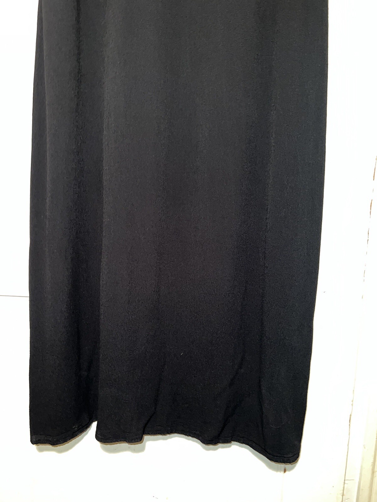 GHOST vintage black crepe long v-neck maxi dress Size L. c854