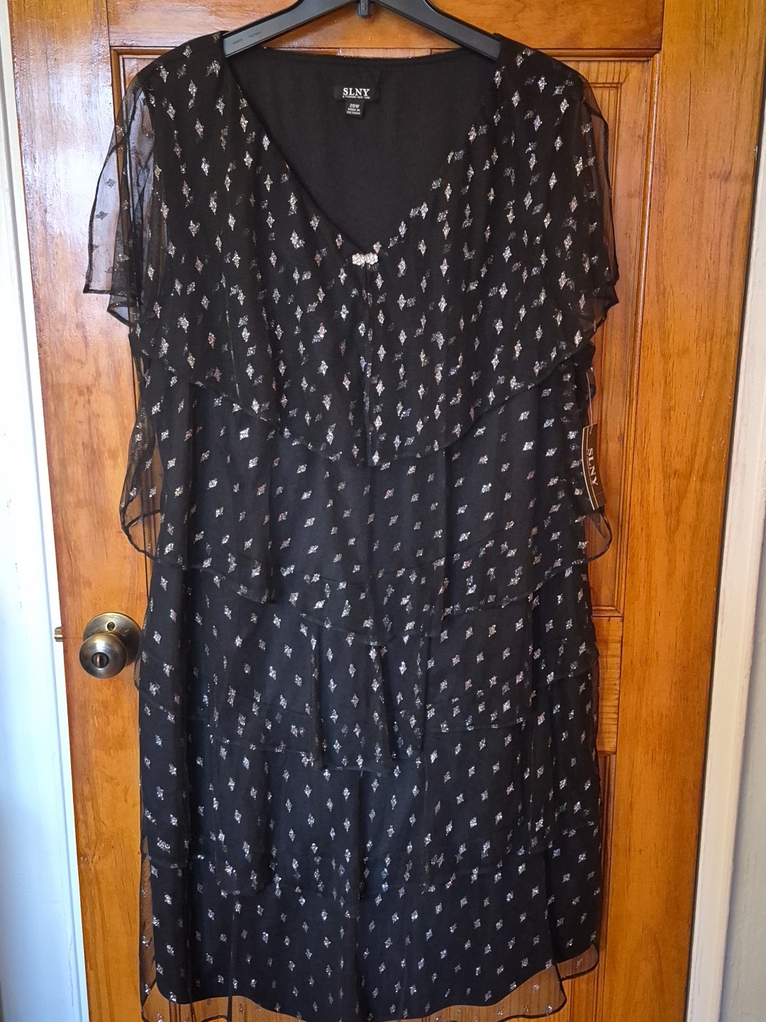 SLNY WOMEN’S PLUS Dress Black LINED Metallic EMBELLISHED SIZE 20W NWT $119.00