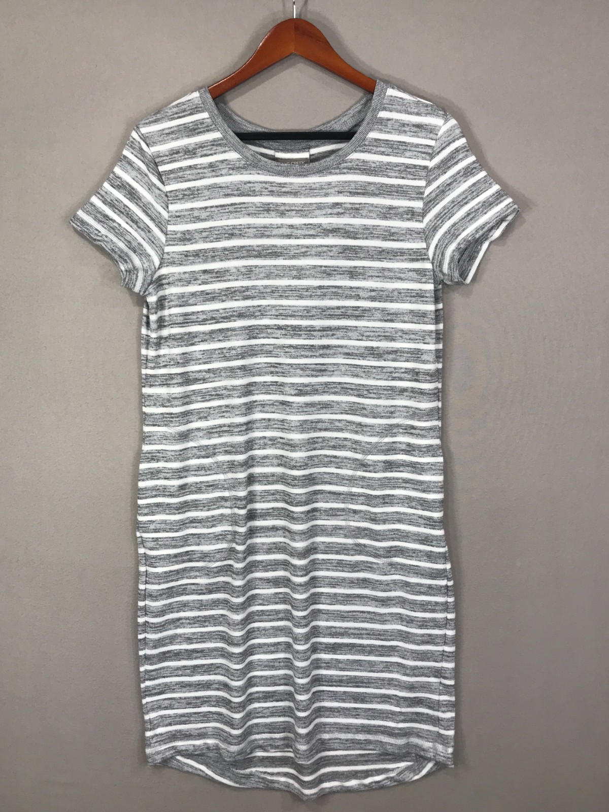 Falls Creek Dress Women’s Small Gray White Striped T Shirt Midi Pockets Stretch