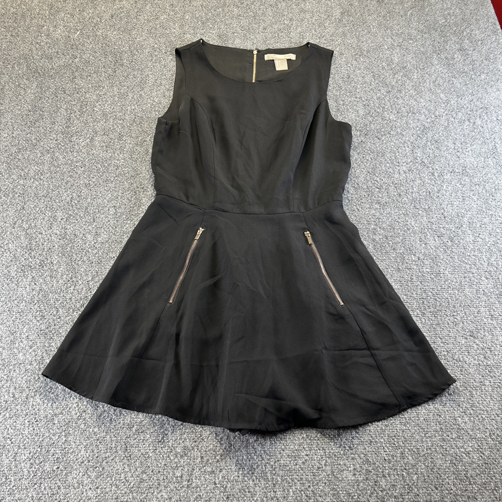 Love 21 Black Sleeveless Romper Gold Zipper Detail Pockets Attached Shorts Sz S