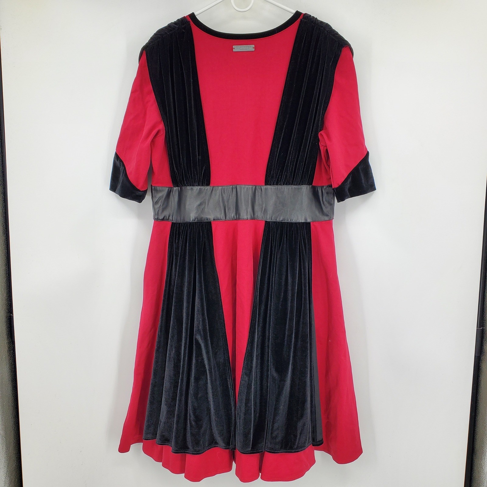 Elhoffer Design Red Black Velvet Galactic Decoy Star Wars Dress Plus 2X SDCC