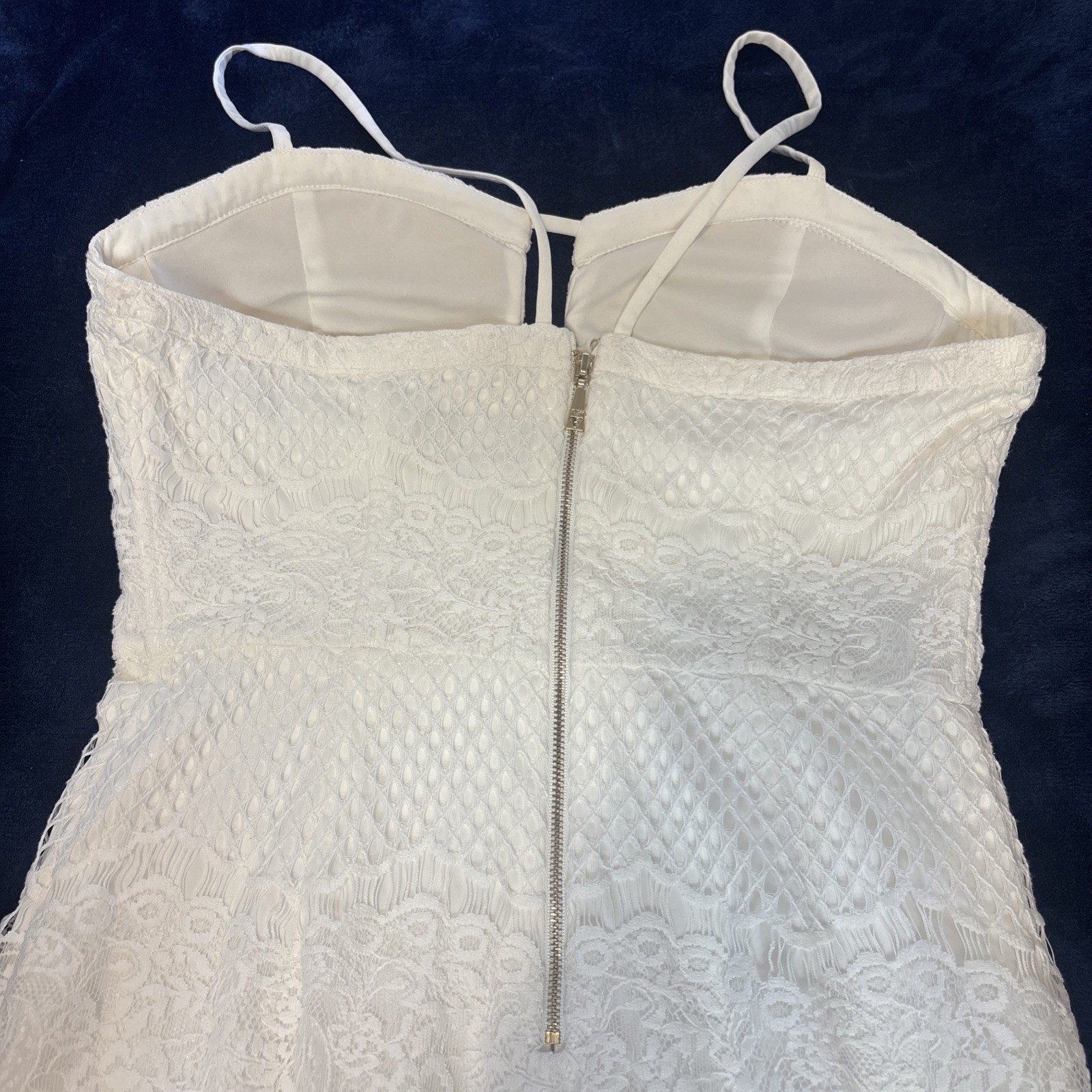 Guess Cream ivory Cocktail evening wedding Dress size 8
