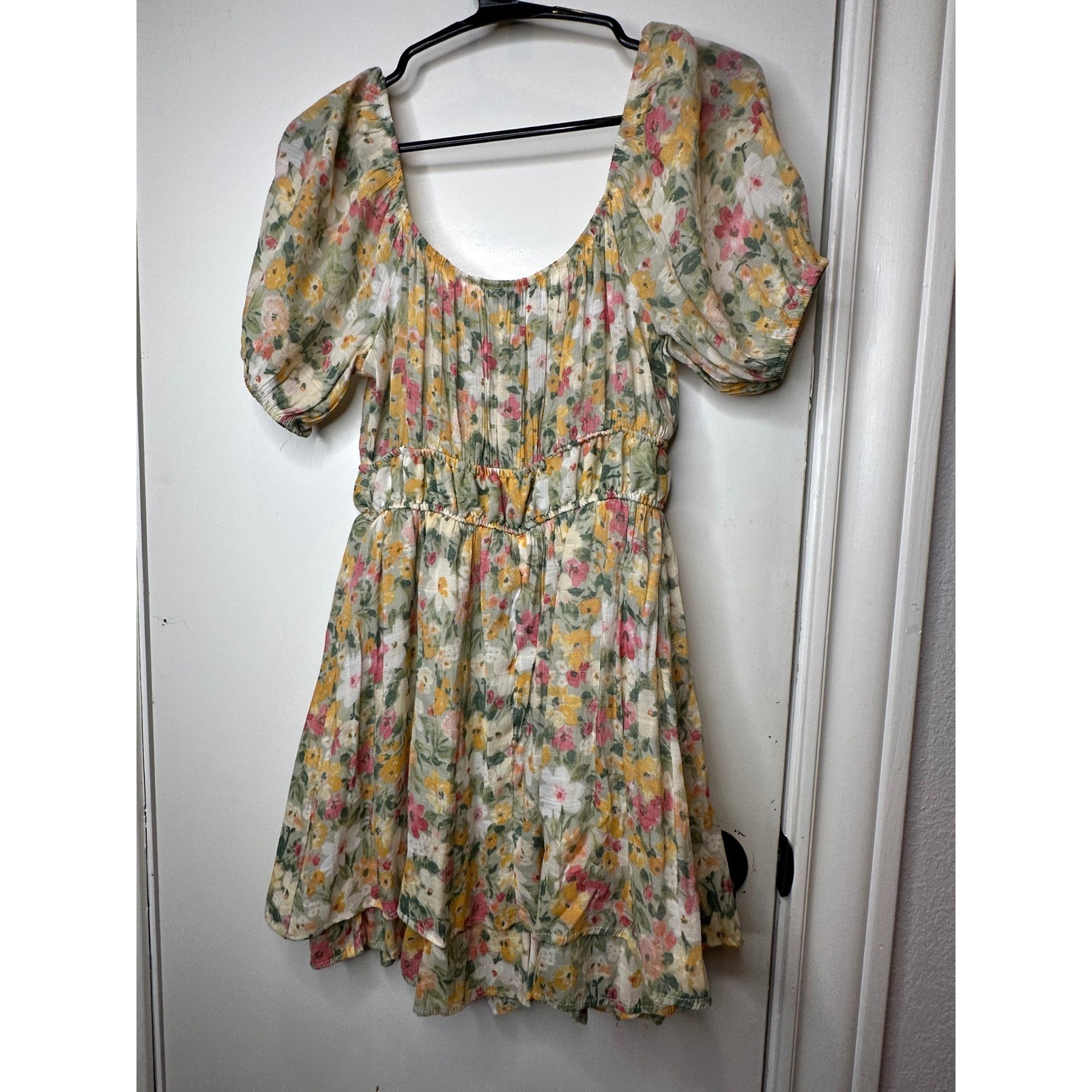 SU WISH Floral Puff Sleeve Mini Dress Yellow Pink Green Ruched Tiered Size M