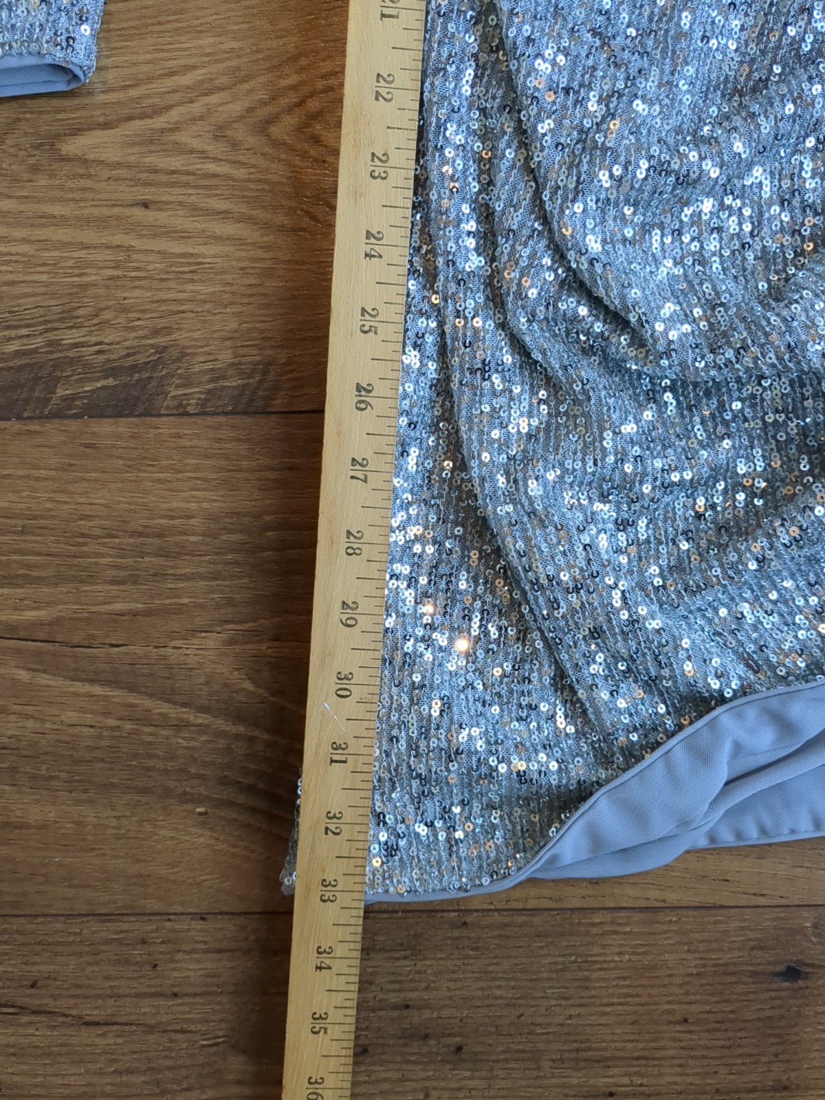 NBD Womens M Silver Sequin One Shoulder Long Sleeve Mini Dress READ