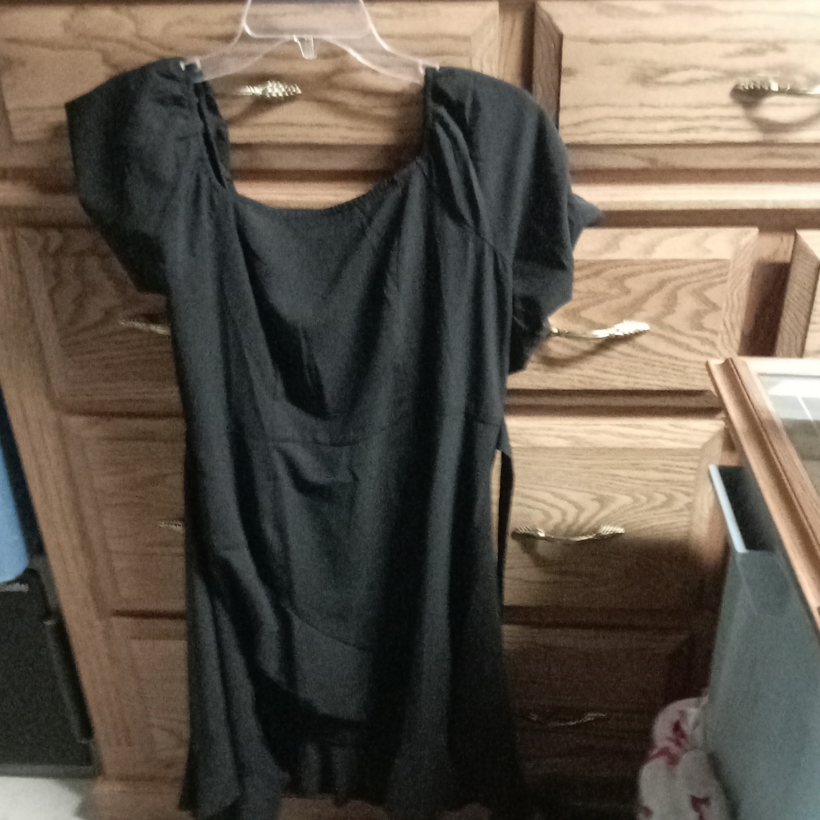 Samples Black Dress Women’s Size Large Short Sleeve Round Neck Back Zipper New
