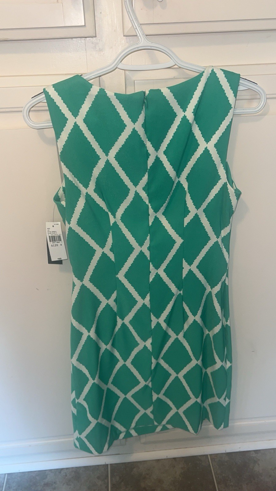 NWT ALYX Dress Size 4 Green White Geometric Sheath Dress Stretch Twill