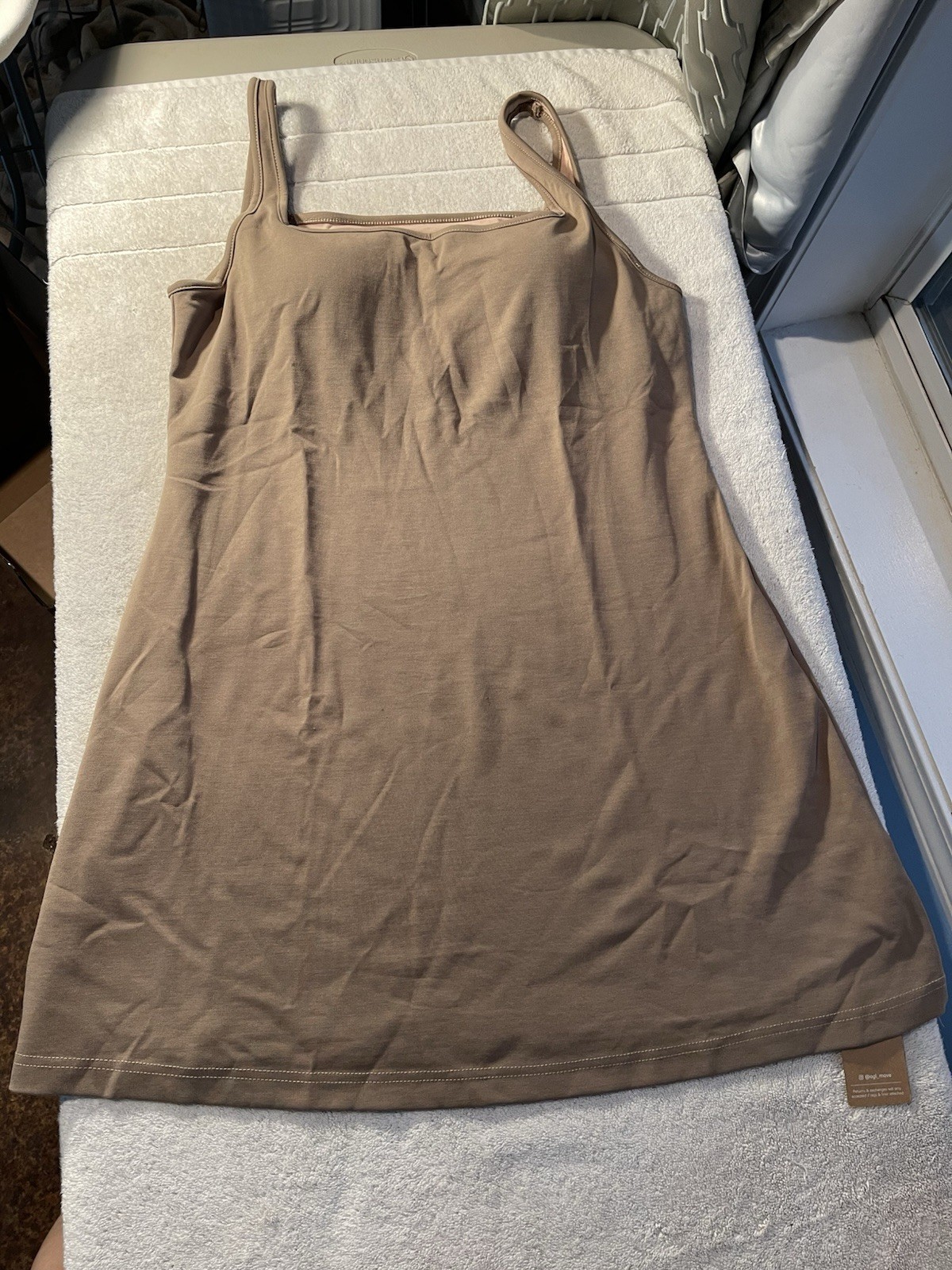 NWT OGLmove XL Everyday Dress in Brown