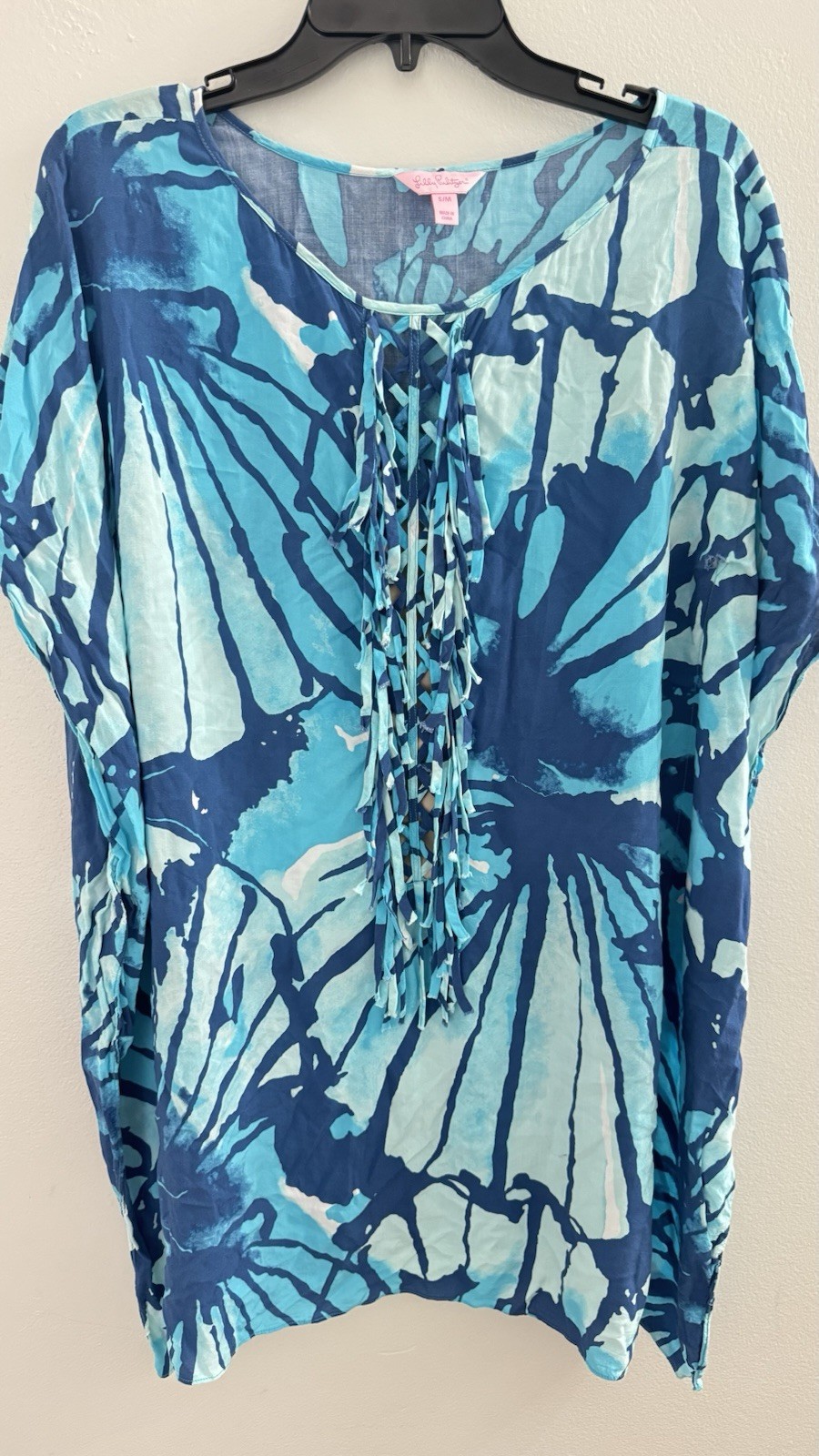 Preowned, size small, Lilly Pulitzer Lindamarie Caftan W/front tie detail