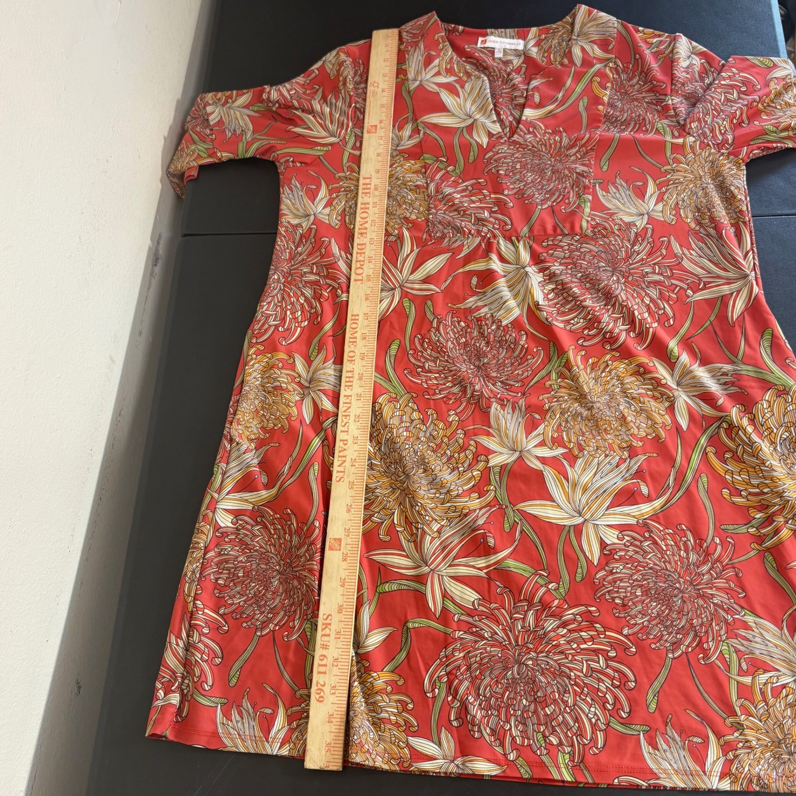 Jude Connally Kerry Shift Dress Size M Red Tan Floral Bell Sleeve Jude Cloth
