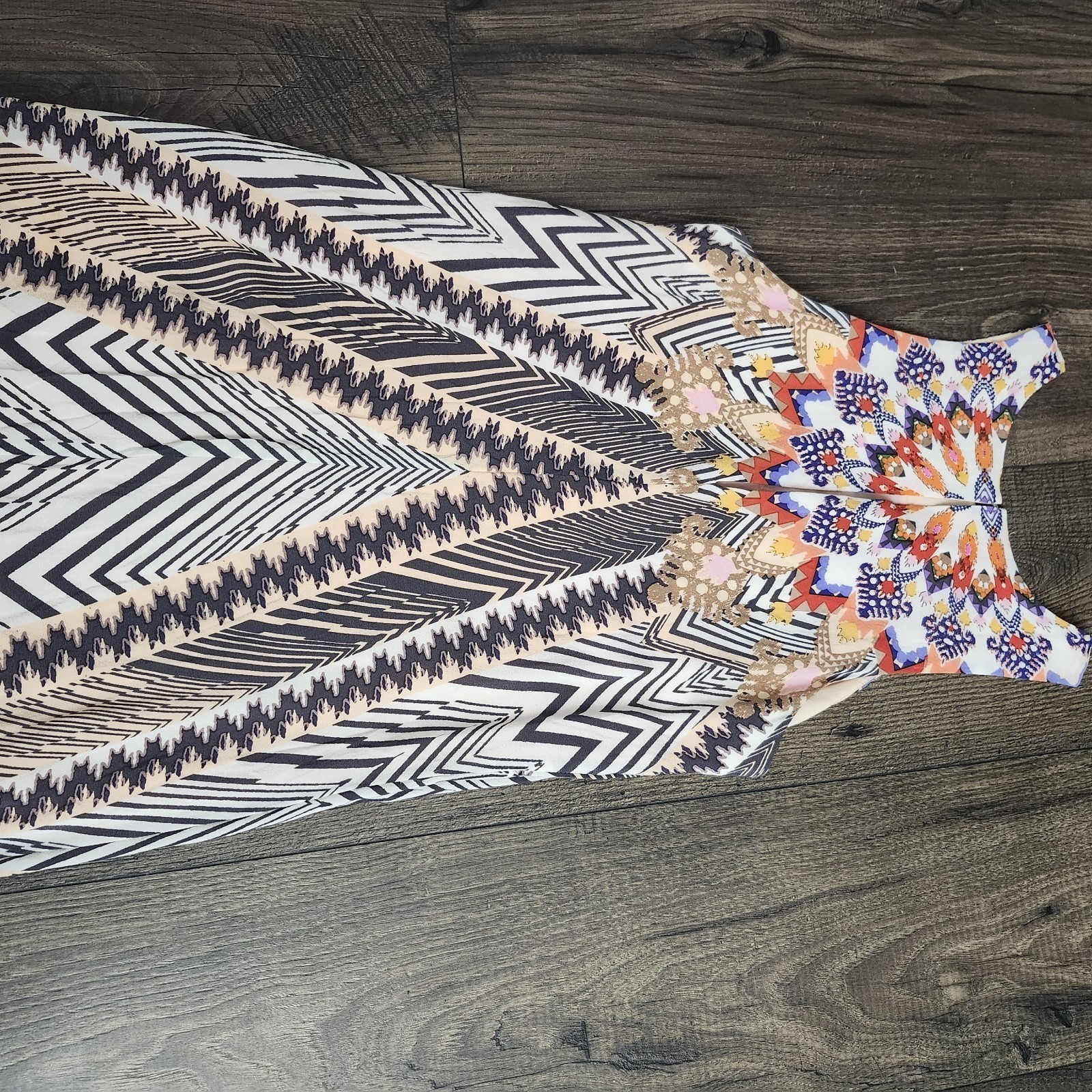 HD In Paris Anthropologie Boho Maxi Dress Geometric Tribal Print Size 2