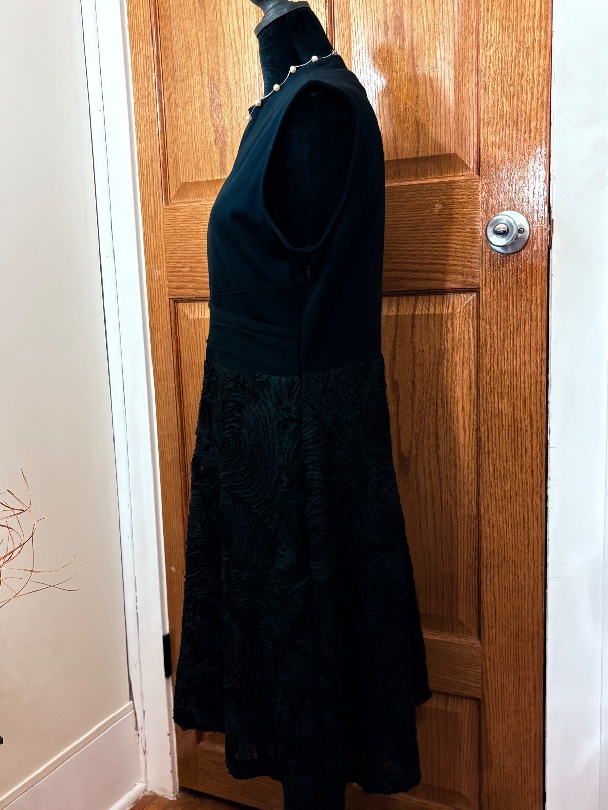 Size 12 Black Sleeveless Textured Fit & Flare Midi Dress