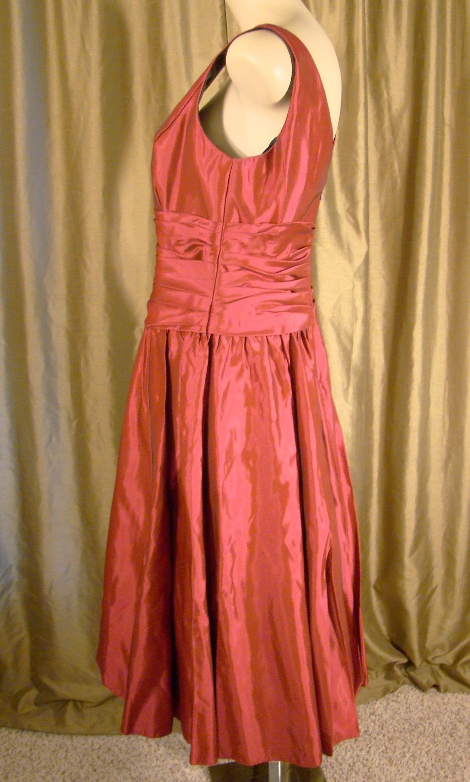 Watters & Watters Tea Length A-Line Sleeveless Sz 12 Prom Bridesmaids Dress 9390