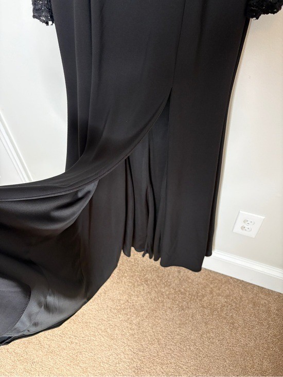 Xscape Evening Gown Off The Shoulder Sheer Lace Sleeves Front Slit Black Size 8