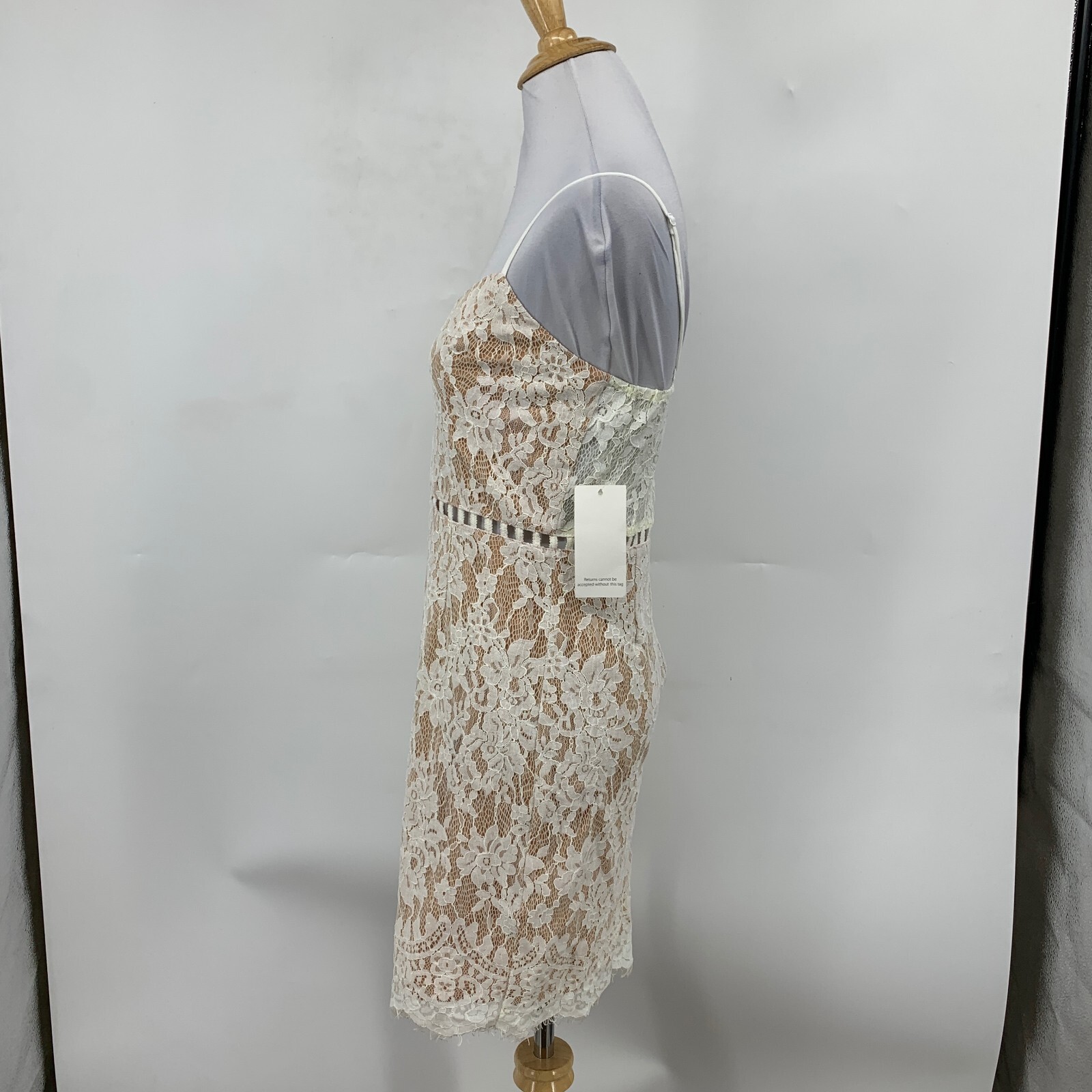 Tobi Dress Womens M Medium Ivory Nude Floral Lace Overlay Back Zip Mini Dress