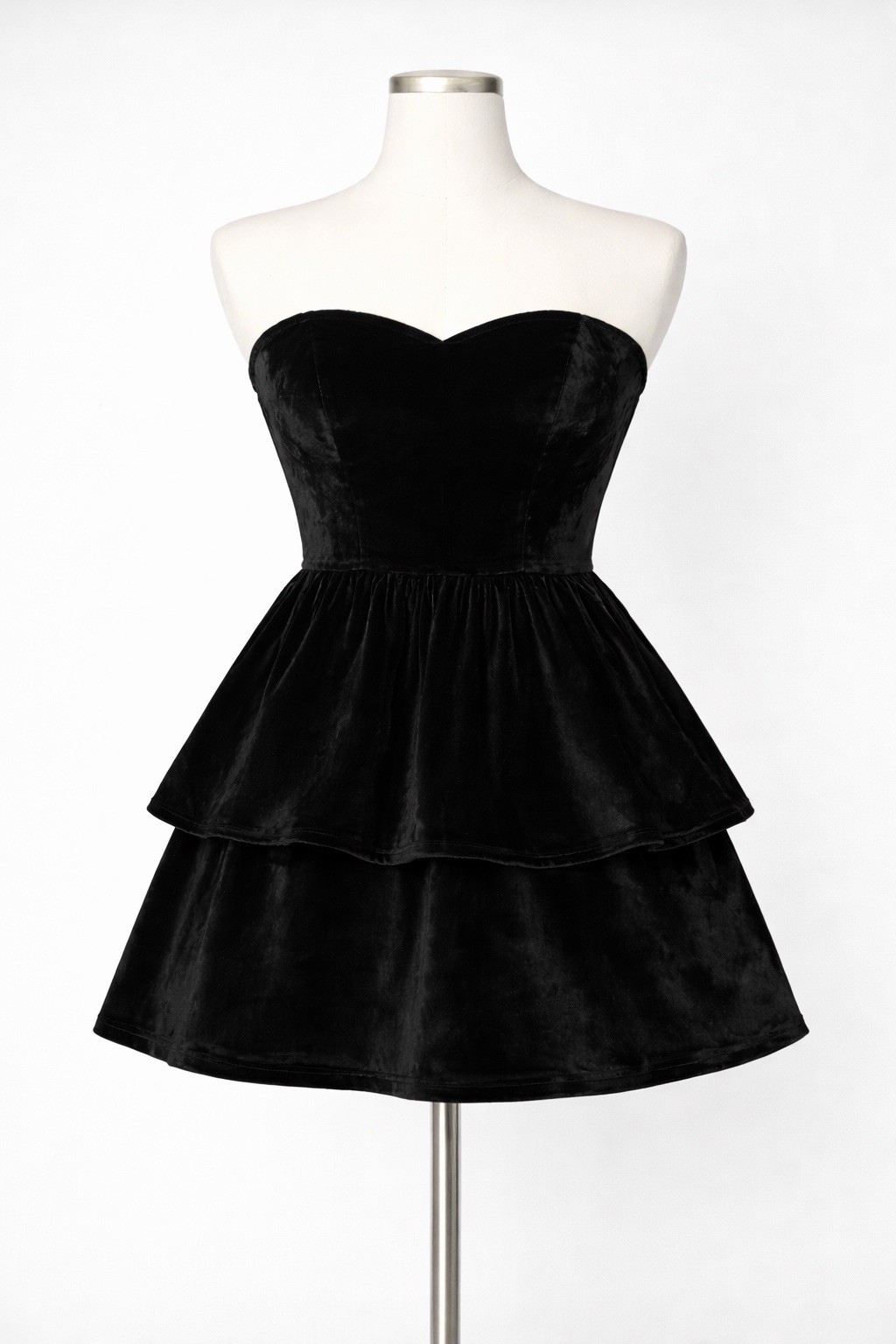 Originality Black Velvet Strapless Tiered Mini Dress Women M NWT Party USA
