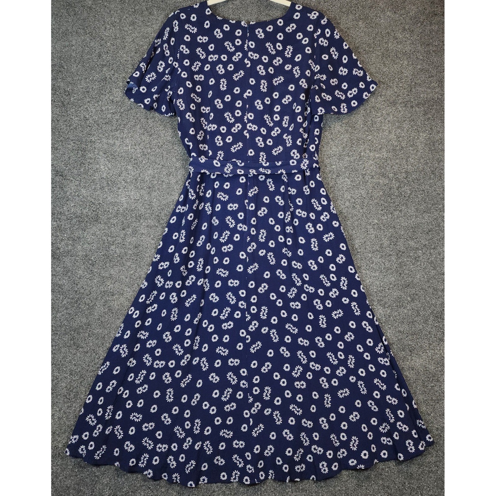 Talbots Daisy Floral Viscose Tie Waist Midi Fit & Flare Dress Women’s Size 8