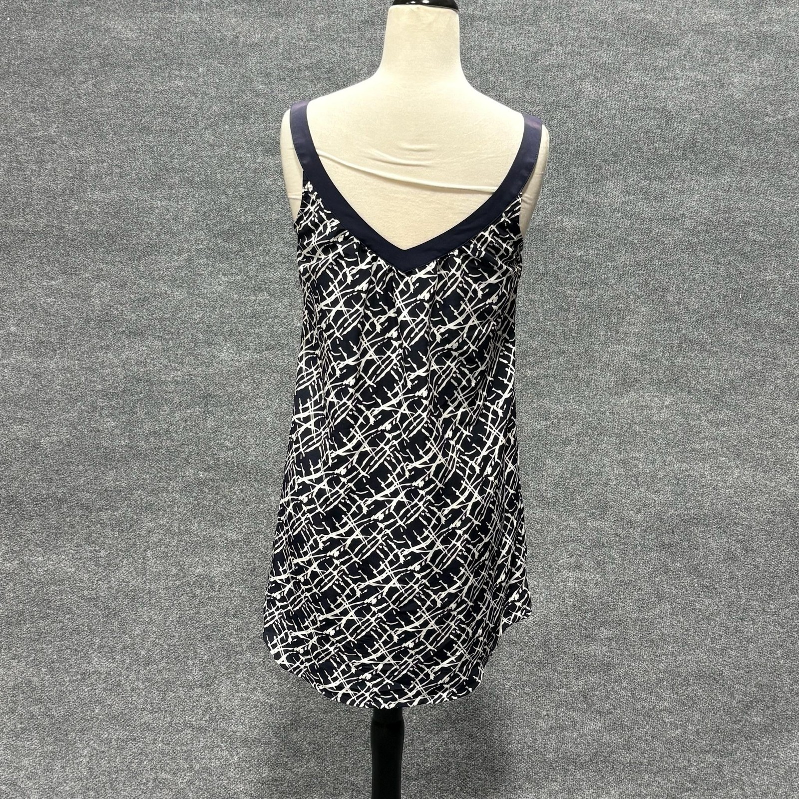 Petticoat Alley Dress Womens Small Blue Geometric V Neck Sleeveless Sundress