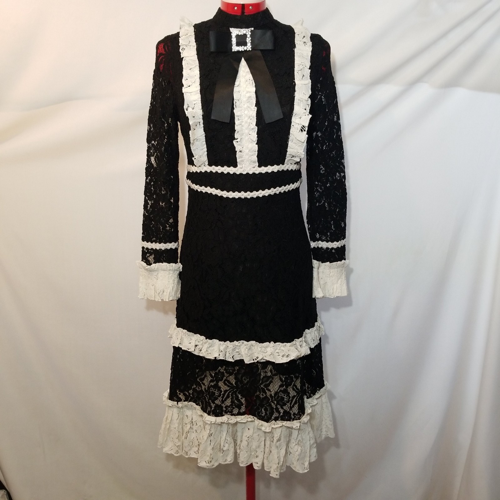 BOW PIN MISSING Black Lace White Lace Ruffles Dress EU 42 Size 10 High Neck