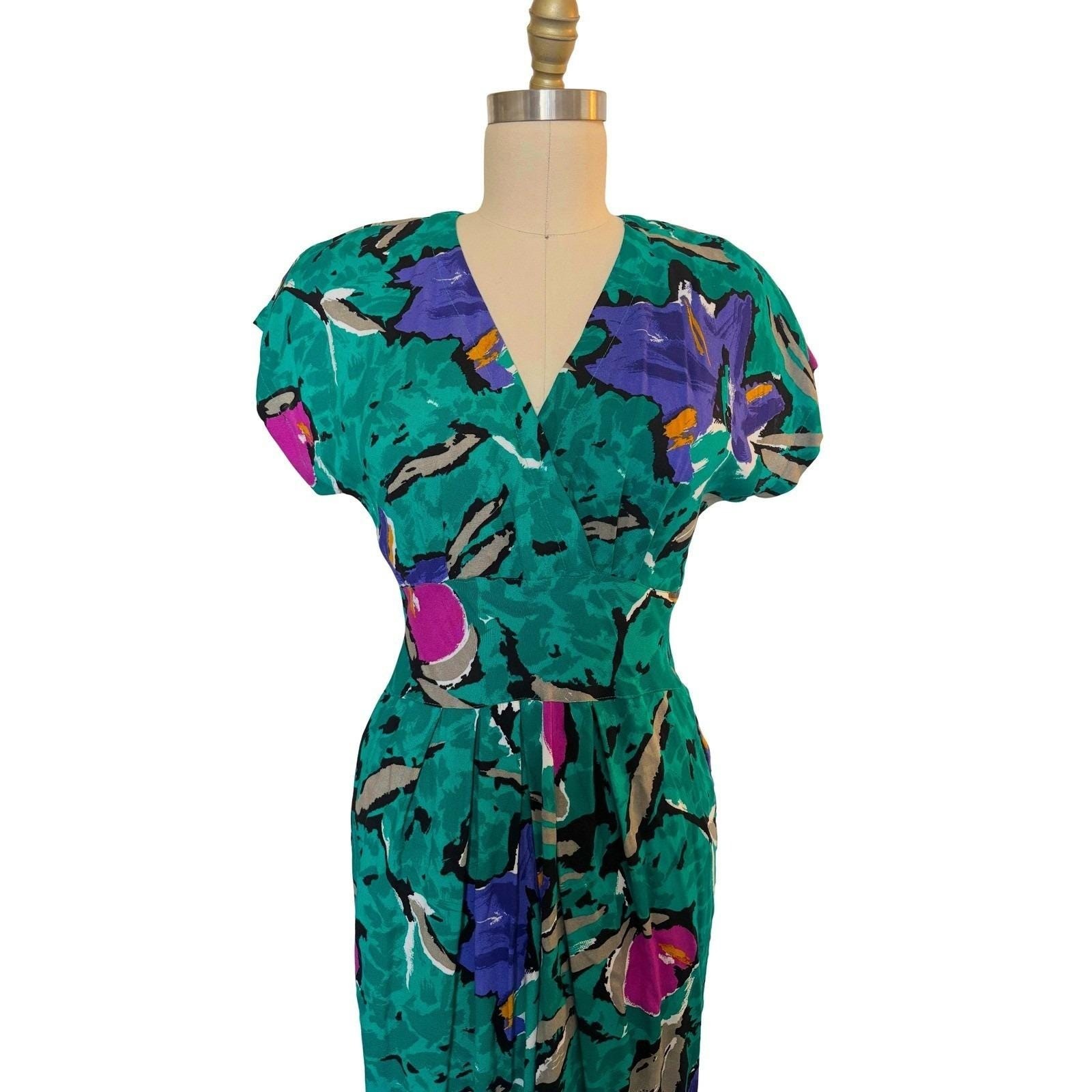 Vintage Floral Wiggle Dress VLP Petites Hourglass Pinup Midi Mad Men Retro