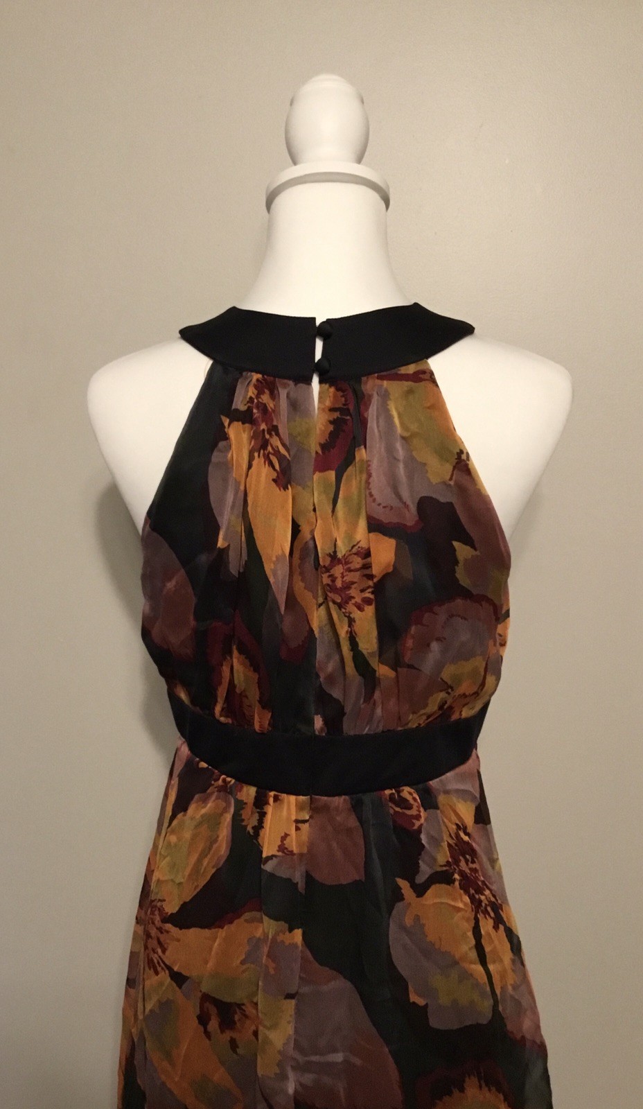 The Limited Sz 8 Floral Front Keyhole Short Dress Halter Neck Sleeveless