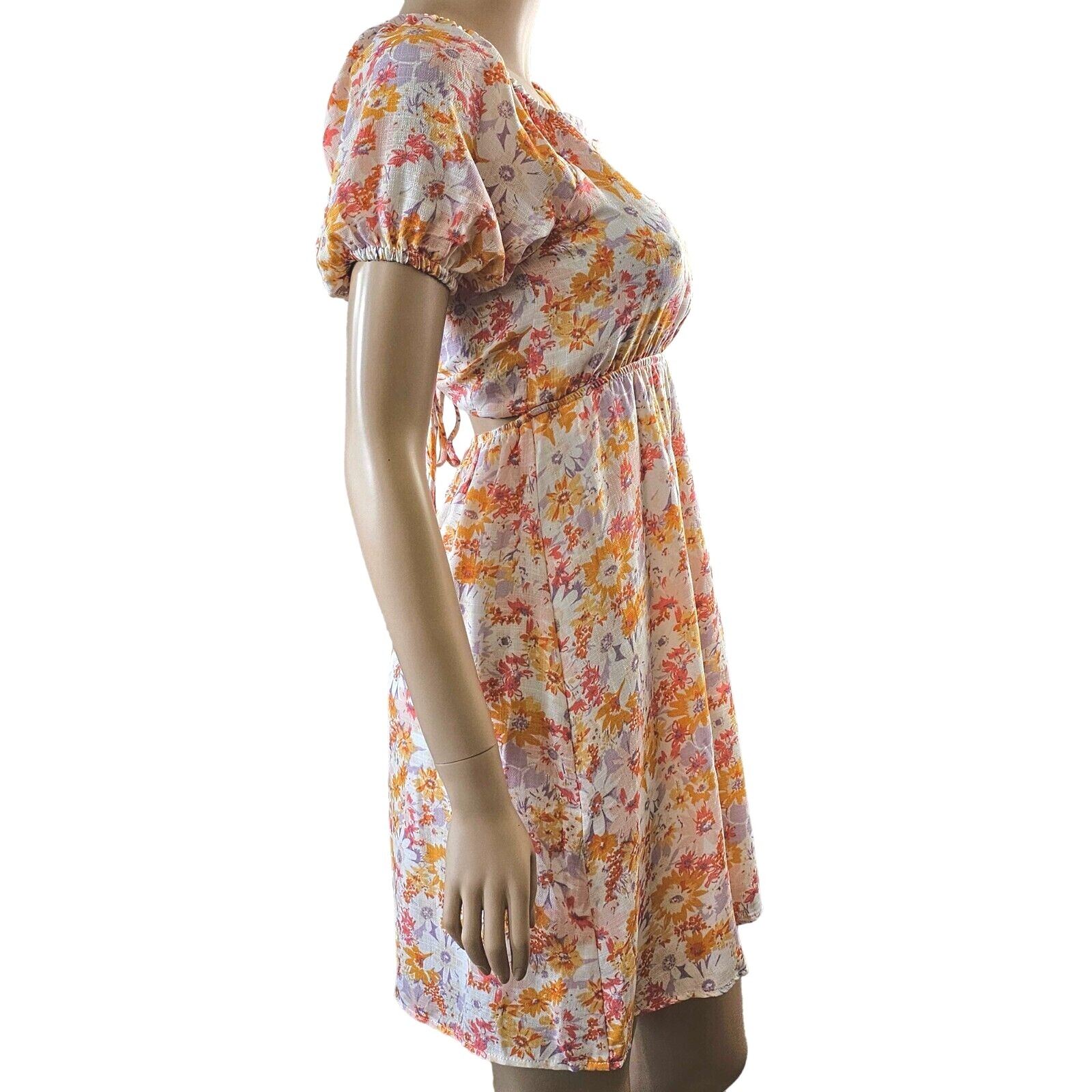 Gilli Puff Sleeve Dress Square Neckline Open Back Tie Detail NWT floral