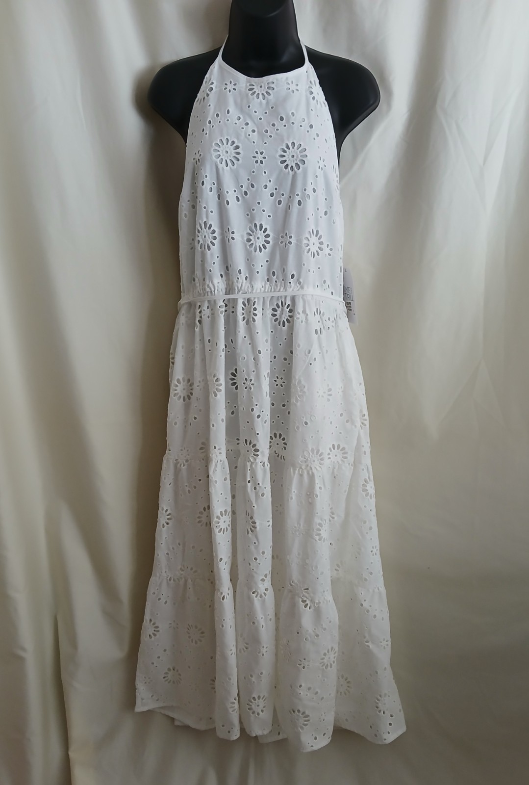 NWT Womens White Eyelet Lined Halter Dress Tiered Skirt Elastic Waist & Back Med