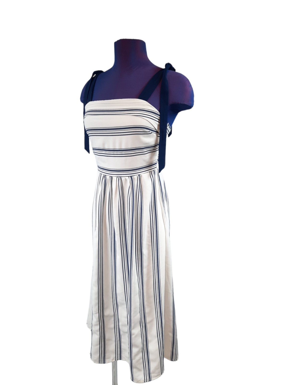 She + Sky White & Navy Striped Square Neck Midi Dress Size Small Women’s M40
