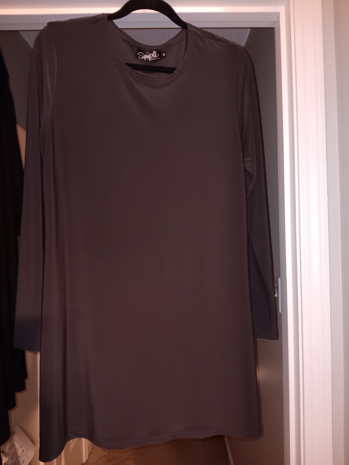Sympli Black Dress Women Sz 12 Long Slv Shift Flowy Soft Microfiber Fabri Travel