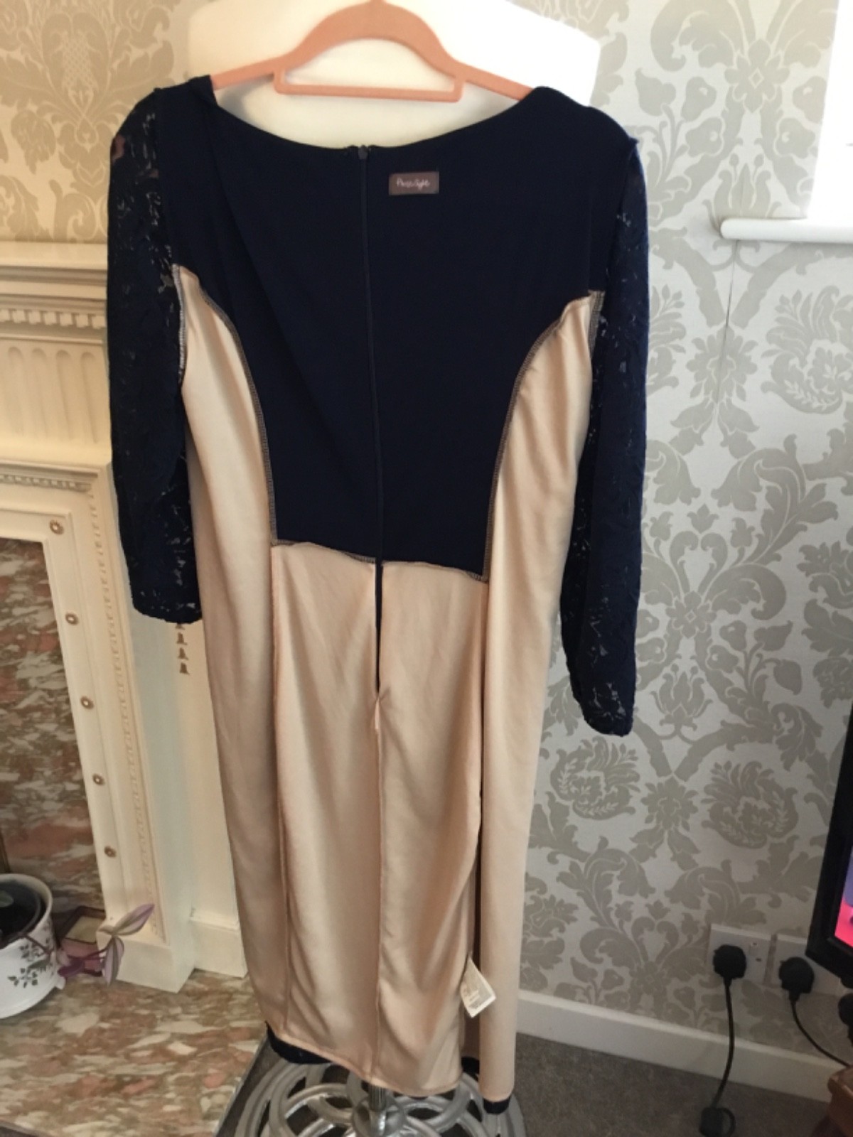 **PHASE EIGHT** LADIES NAVY LACE DRESS SIZE 12???.. LENGTH 41 INCHES 3/4 SLEEVES