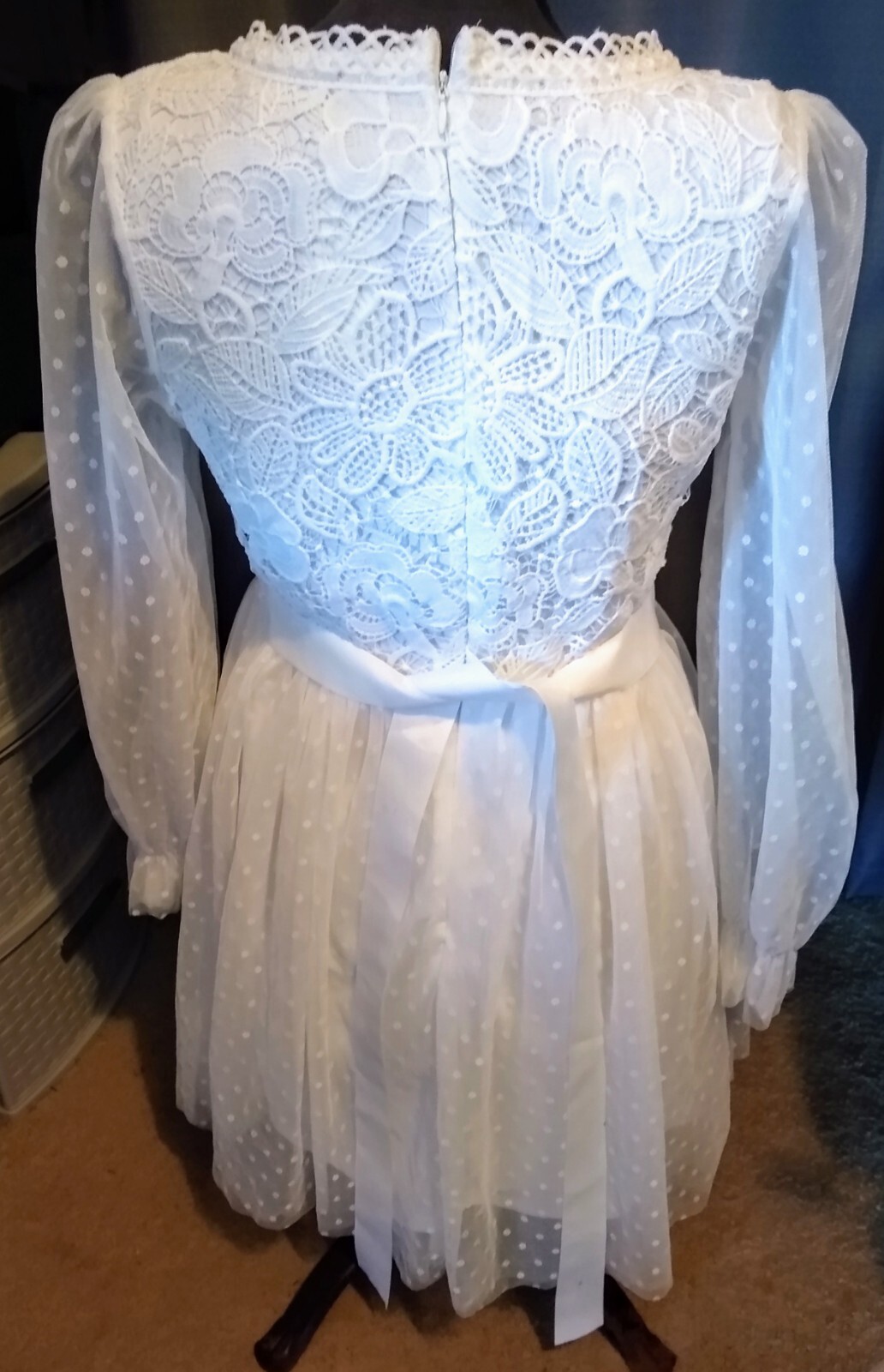 Simplee Dress Size M Armpits 20 In Shoulders Down 35 In Bottom 30 In