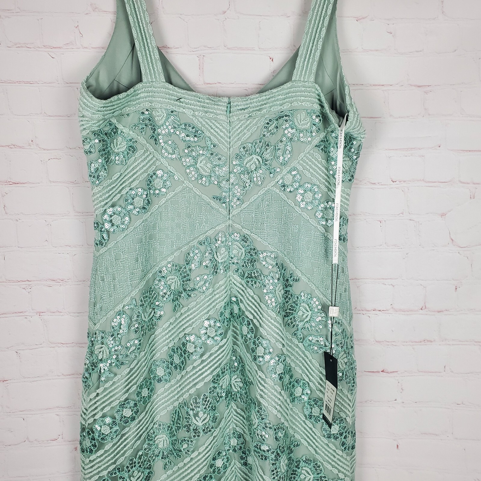 NEW Tadashi Shoji V Neck Sequined Sheath Cocktail Dress Sz 14 Frosted Jade Maia