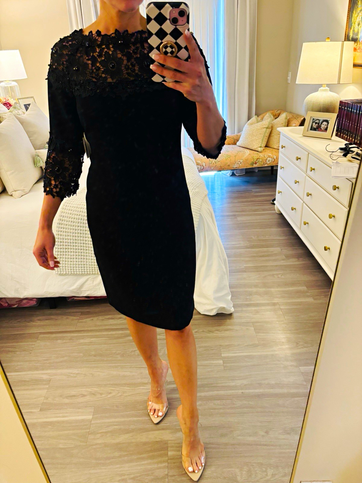SHANI Black Solid Lace Sheath Knee Dress 3/4 Sleeve Boat Neck 8 S-670